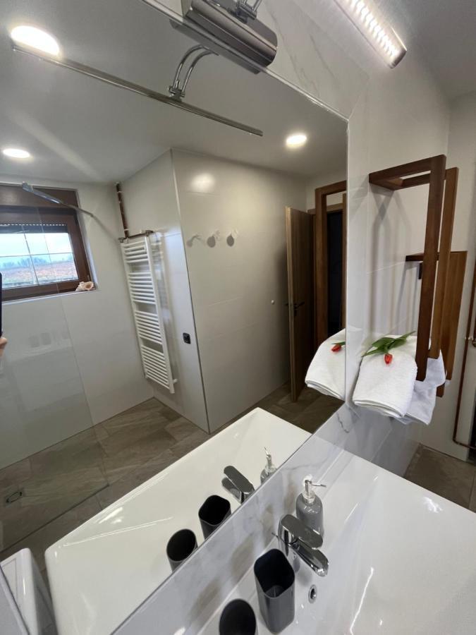 Apartma Ksela Mala Nedelja Exterior foto